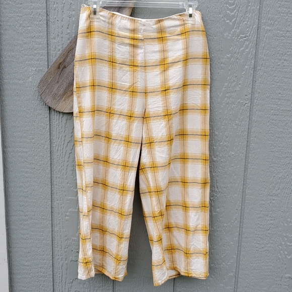 Lottie Moss Capris - Picture 2 of 5